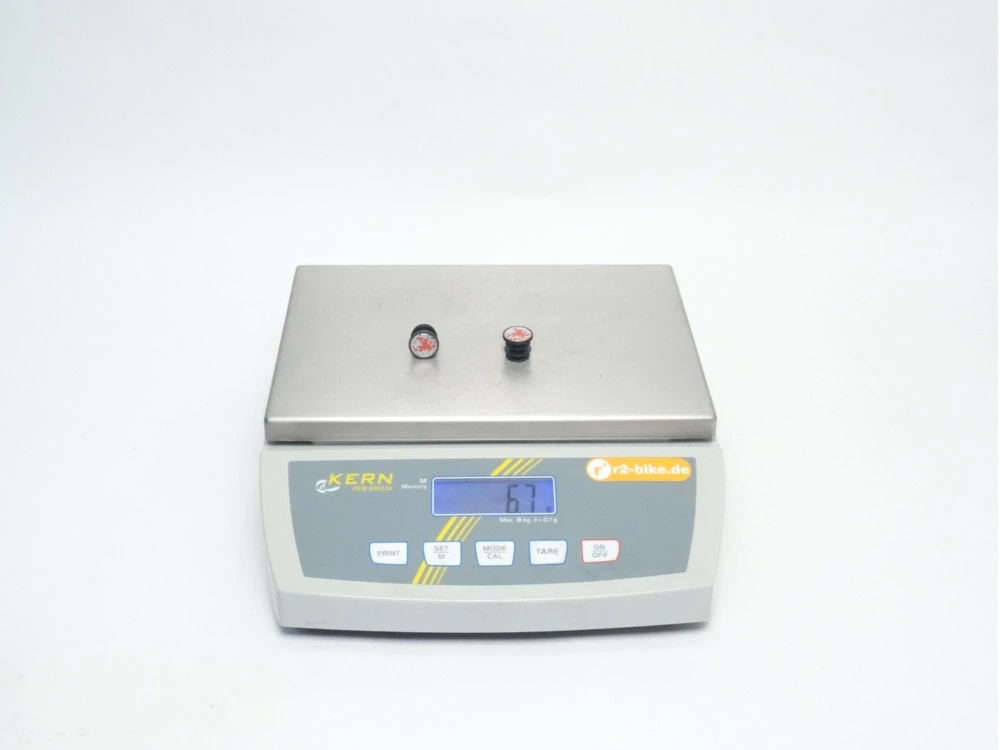 SRAM Road Handlebar End Plugs 2022 | Handlebar Plugs - Image 2